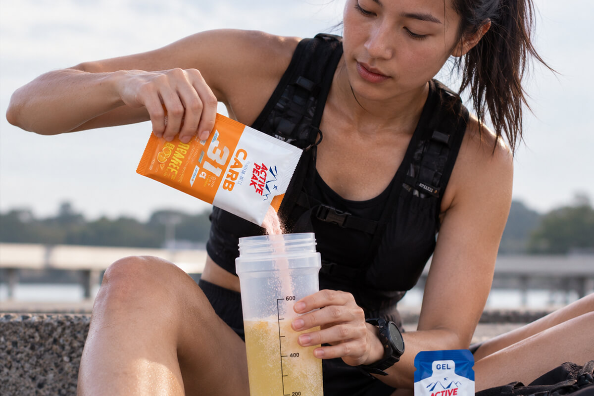เปรียบเทียบเจลพลังงาน Energy Gel และเครื่องดื่มคาร์โบไฮเดรต Drink Mix สำหรับนักวิ่ง